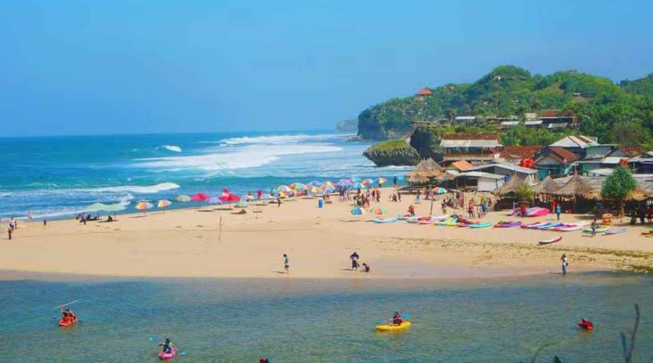 Wisata Pantai Drini Yogyakarta Terbaru