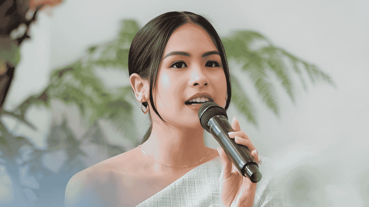 Kisah Inspiratif Maudy Ayunda Kuliah, Karier, dan Kehidupan