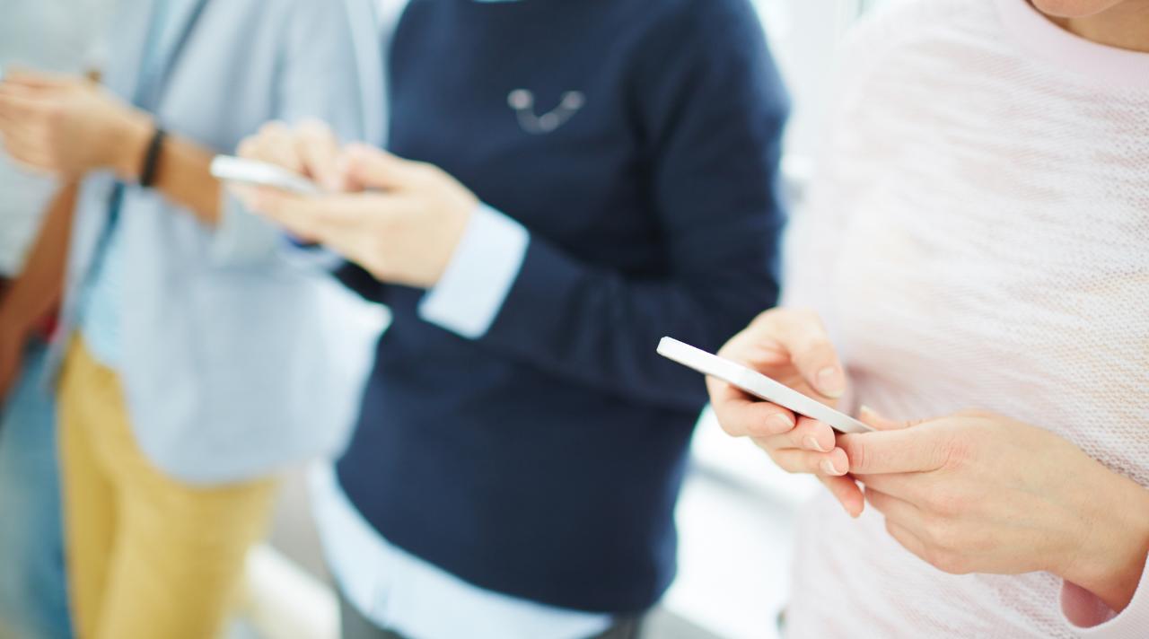 Gadget Baru Tiap Tahun, Inovasi atau Konsumerisme?